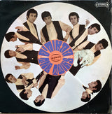 התאומים* = The Twins* : בתכניתם "רבותי פצצה"!‏ (LP, Album)