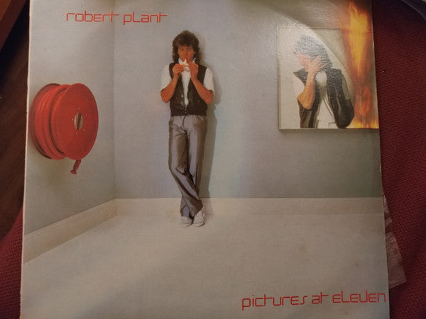 Robert Plant : Pictures At Eleven (LP, Album)