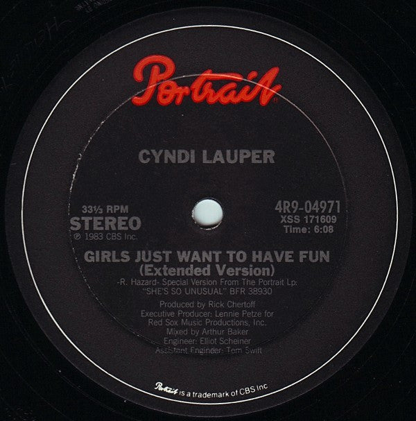 Cyndi Lauper : Girls Just Want To Have Fun (12")