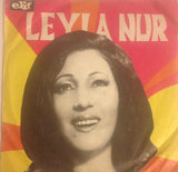 Leyla Nur : İnsanlık Bende Kalsın / Köşelerde Gizlice (7")