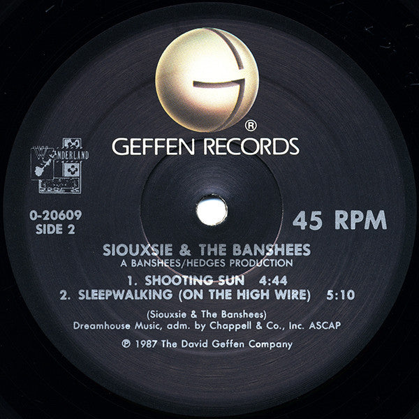 Siouxsie & The Banshees : This Wheel's On Fire (12", Maxi)