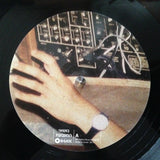 נושאי המגבעת* : נושאי המגבעת (LP, Album, Ltd, Num, RE)